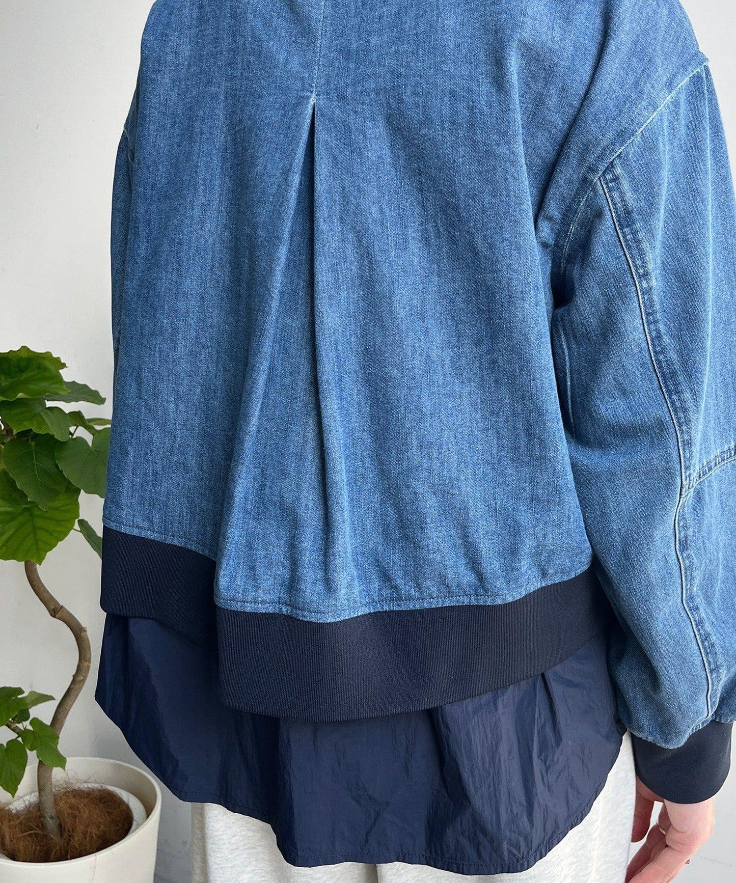 異材質拼接 牛仔 短外套（網絡）