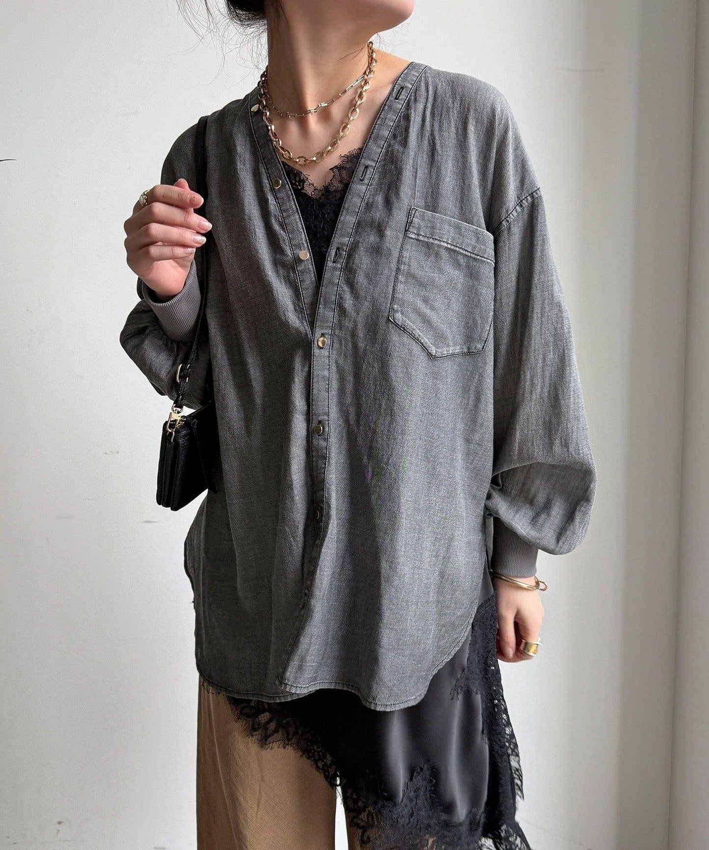 透紗牛仔袖羅紋雙V領襯衫