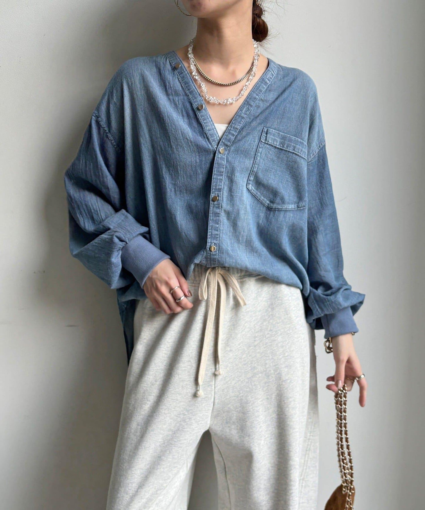 透紗牛仔袖羅紋雙V領襯衫