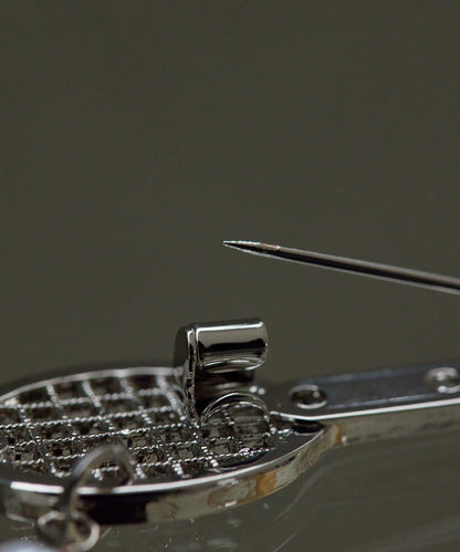 網球拍造型胸針（《&一部店舗限定》）