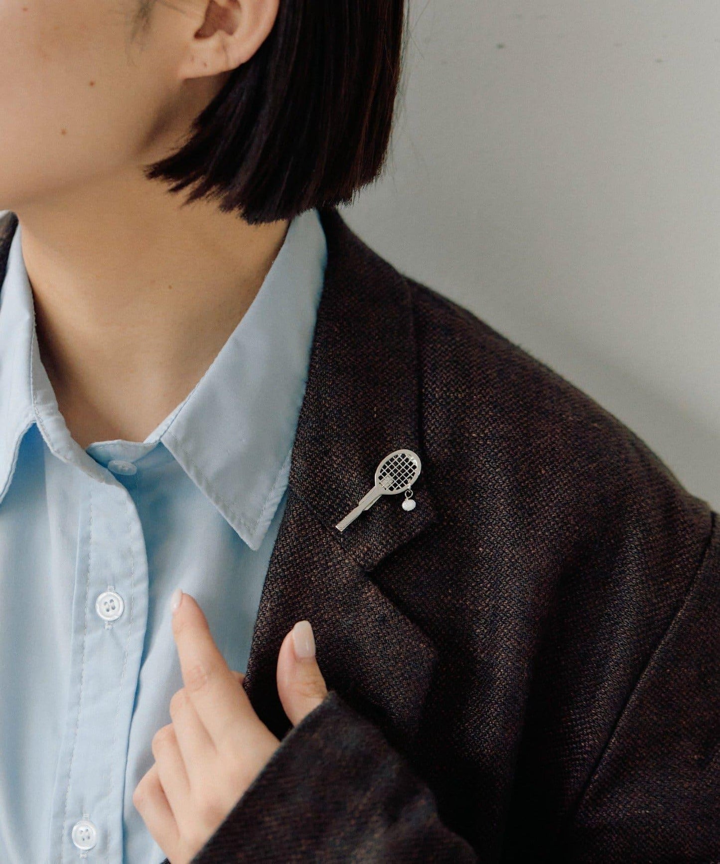 網球拍造型胸針（《&一部店舗限定》）