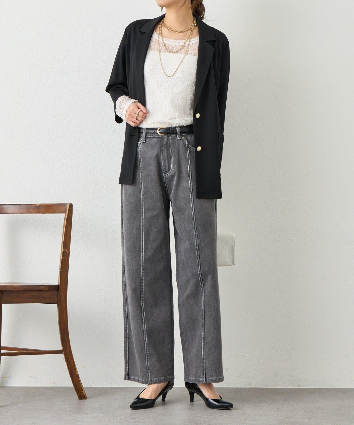 明線直筒牛仔褲