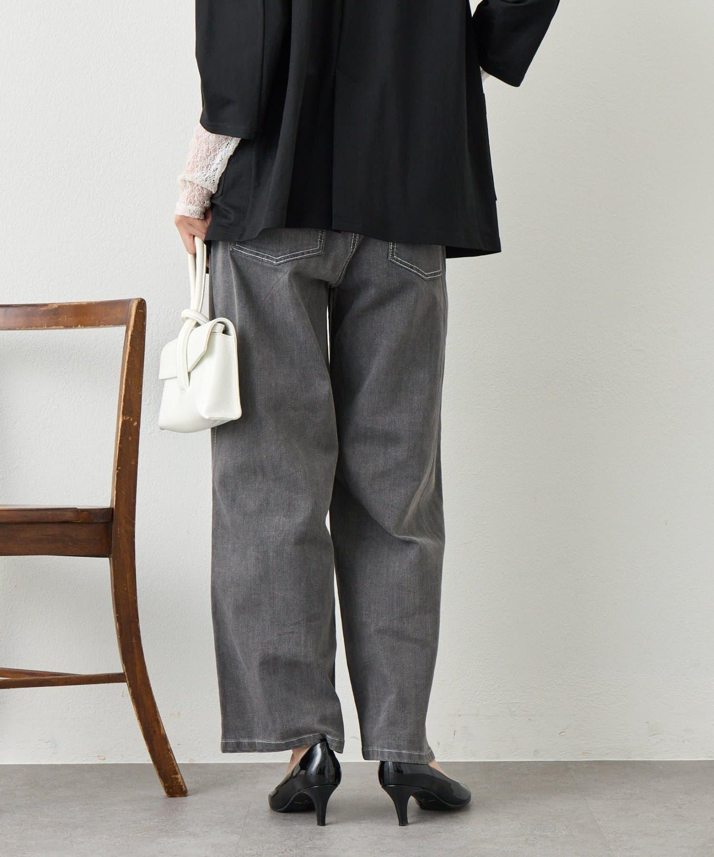 明線直筒牛仔褲