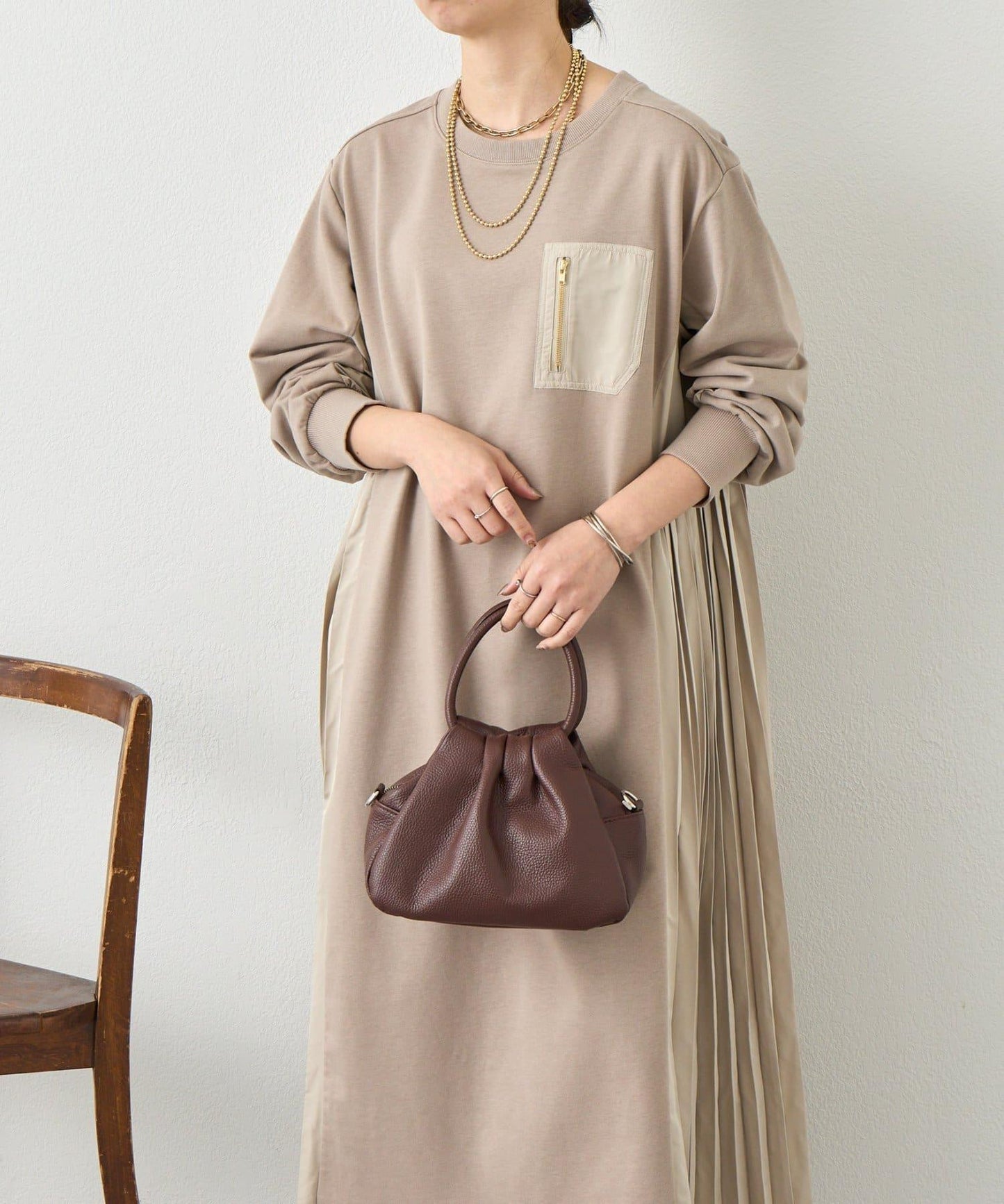 側褶設計 毛圈面料 連衣裙