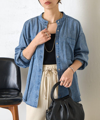 後褶設計 牛仔襯衫