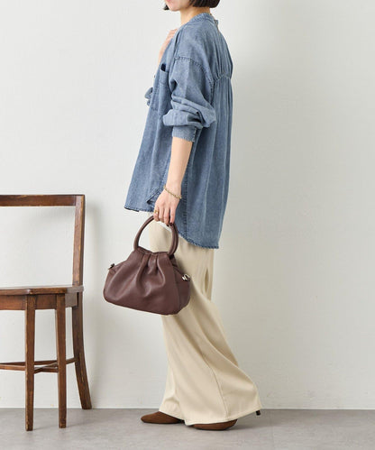 後褶設計 牛仔襯衫