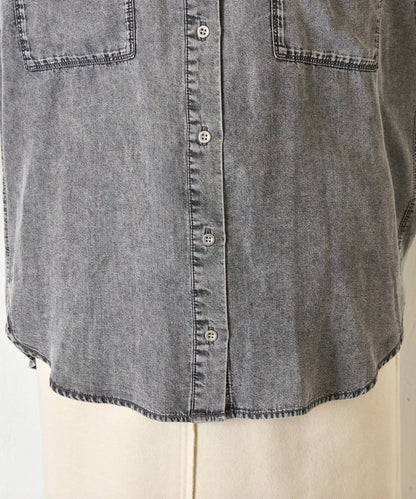 後褶設計 牛仔襯衫