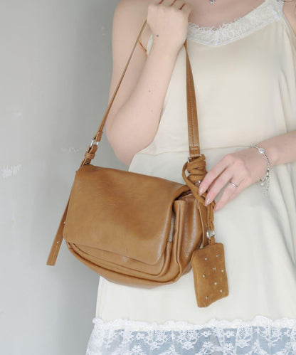 鉚釘裝飾 化妝包和單肩包