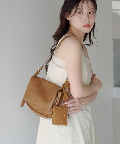 鉚釘裝飾 化妝包和單肩包