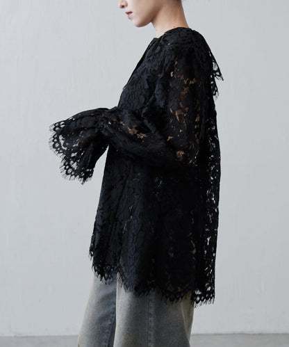 波浪蕾絲 後背開口 襯衫