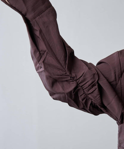 緞面吊帶套裝寬鬆襯衫