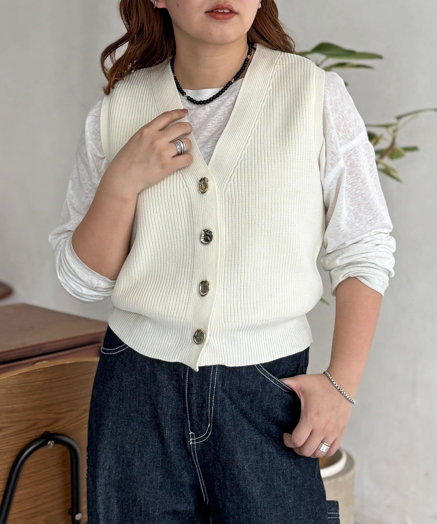 金屬扣短款背心