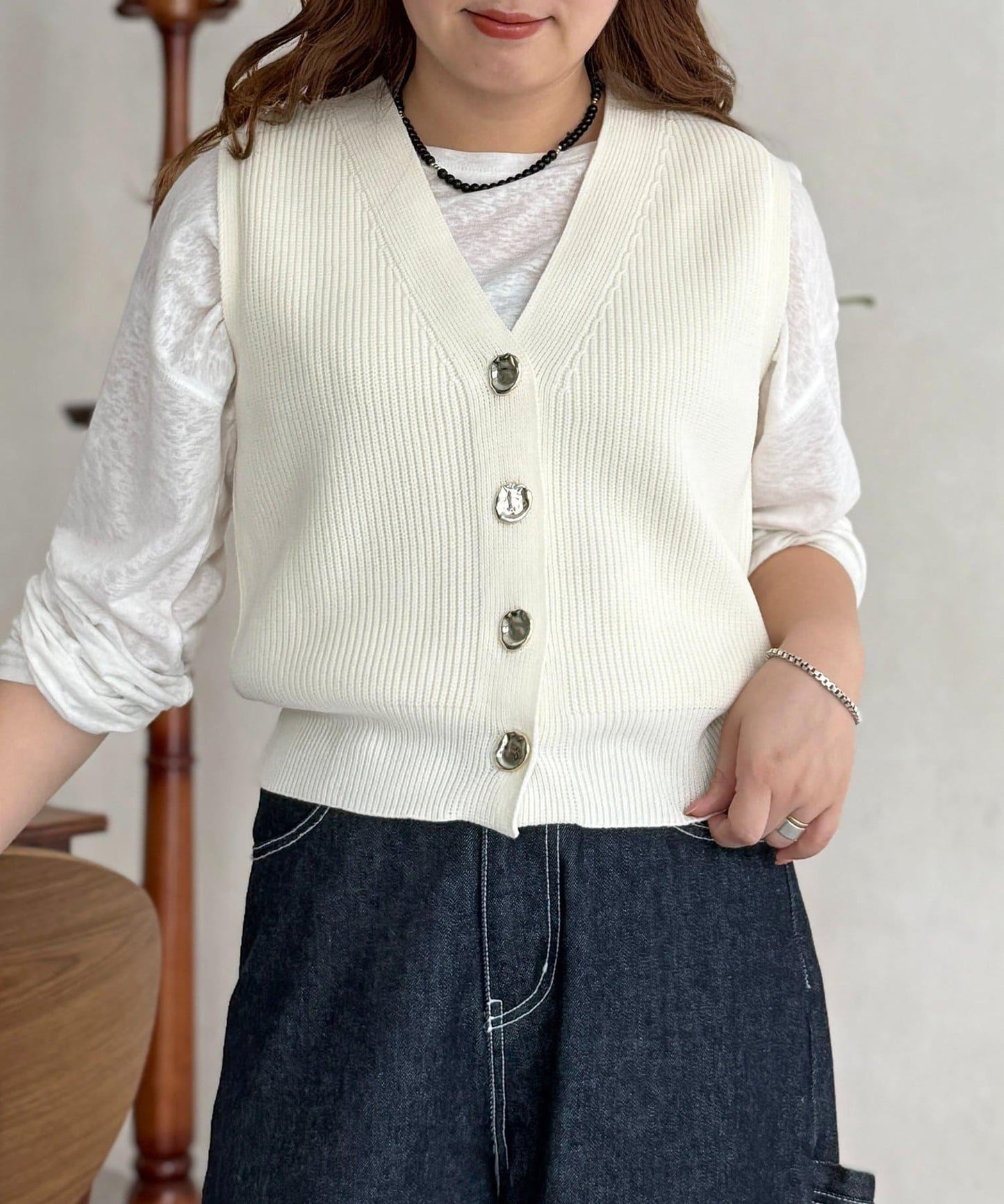 金屬扣短款背心