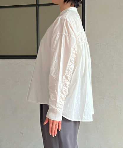 後褶設計襯衫