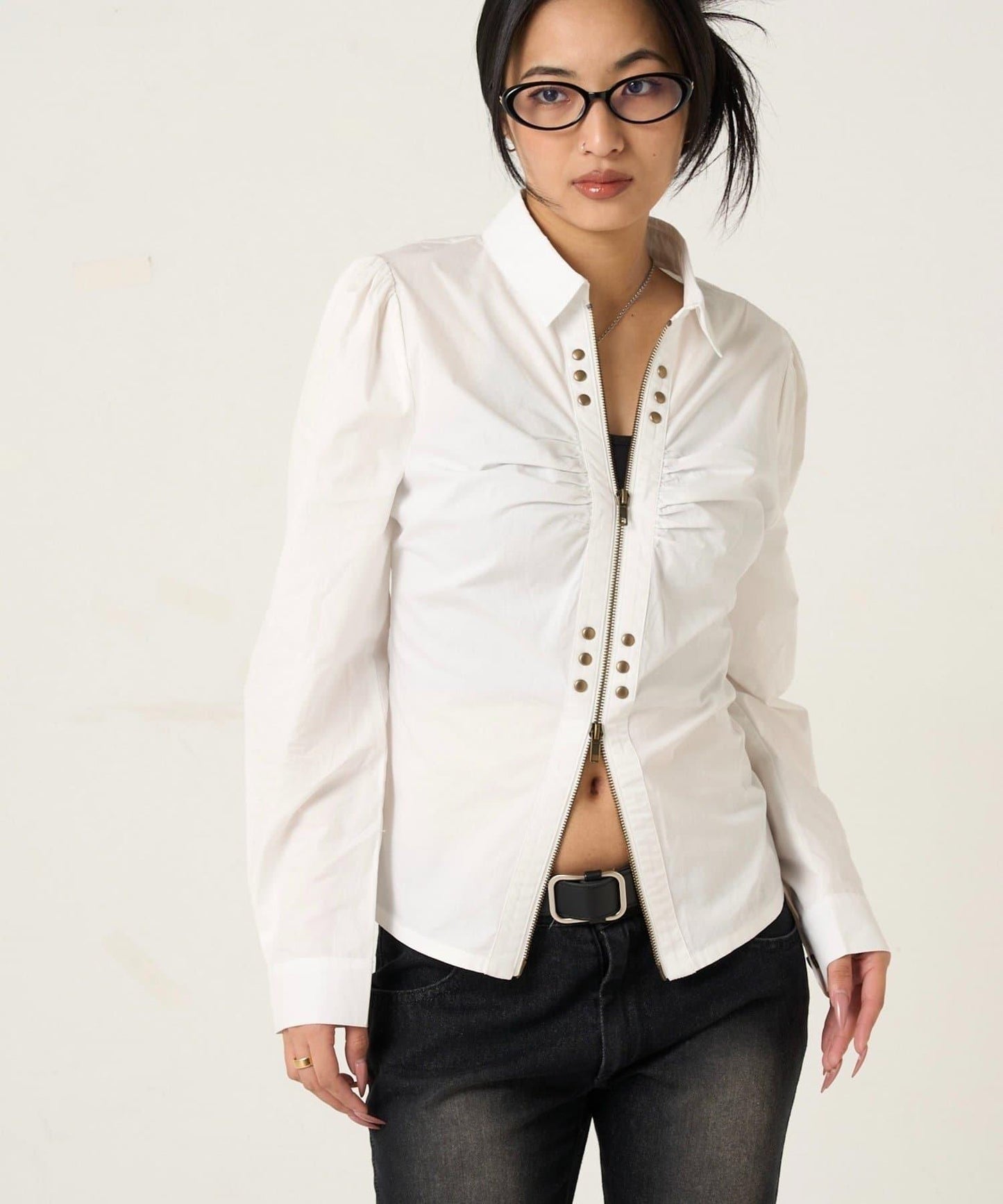 褶皺鉚釘修身設計 GATHERED STUDDED COMPACT SHIRT 襯衫