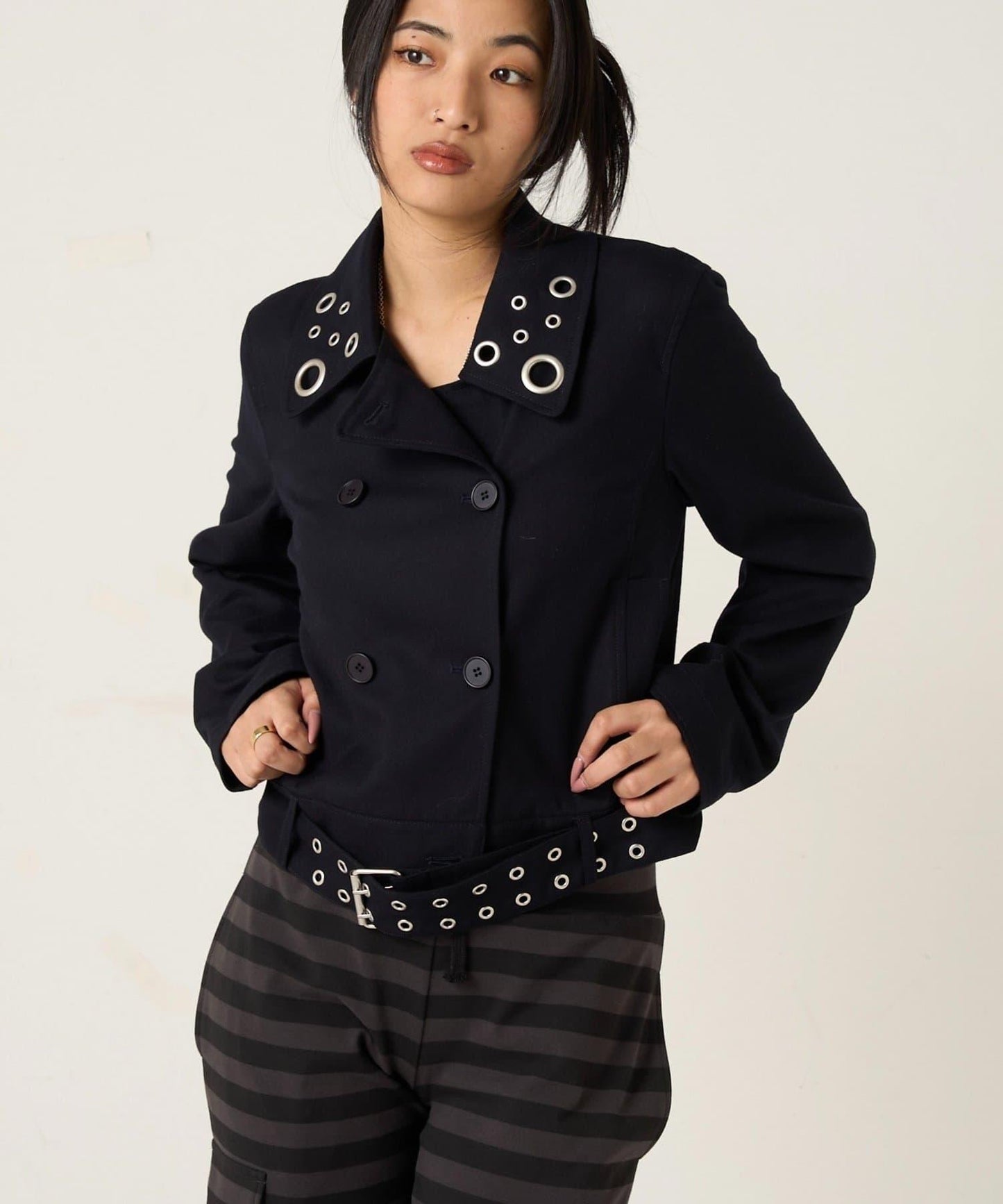 TR 金屬孔設計 短款粗呢外套