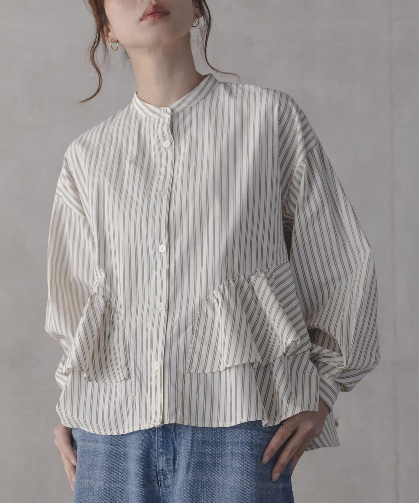 立領荷葉邊條紋襯衫