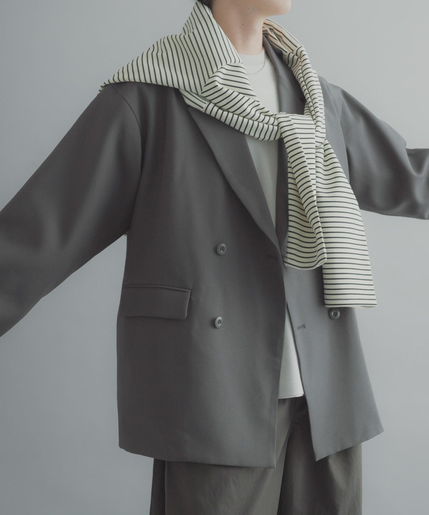 防潑水防花粉 SKIN Proof 雙排西裝外套