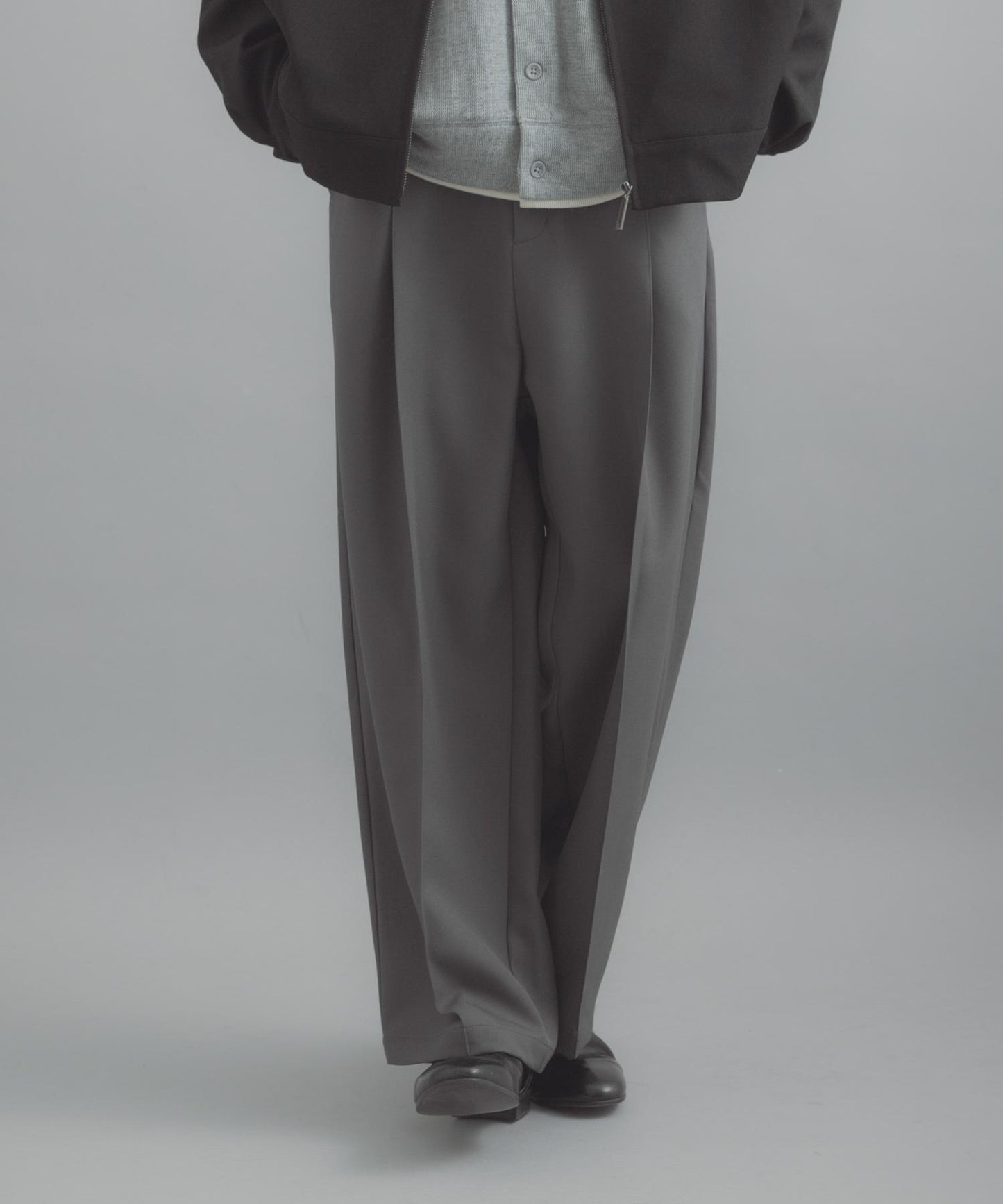 防潑水防花粉 褶襉闊腿 SKIN Proof 褲子