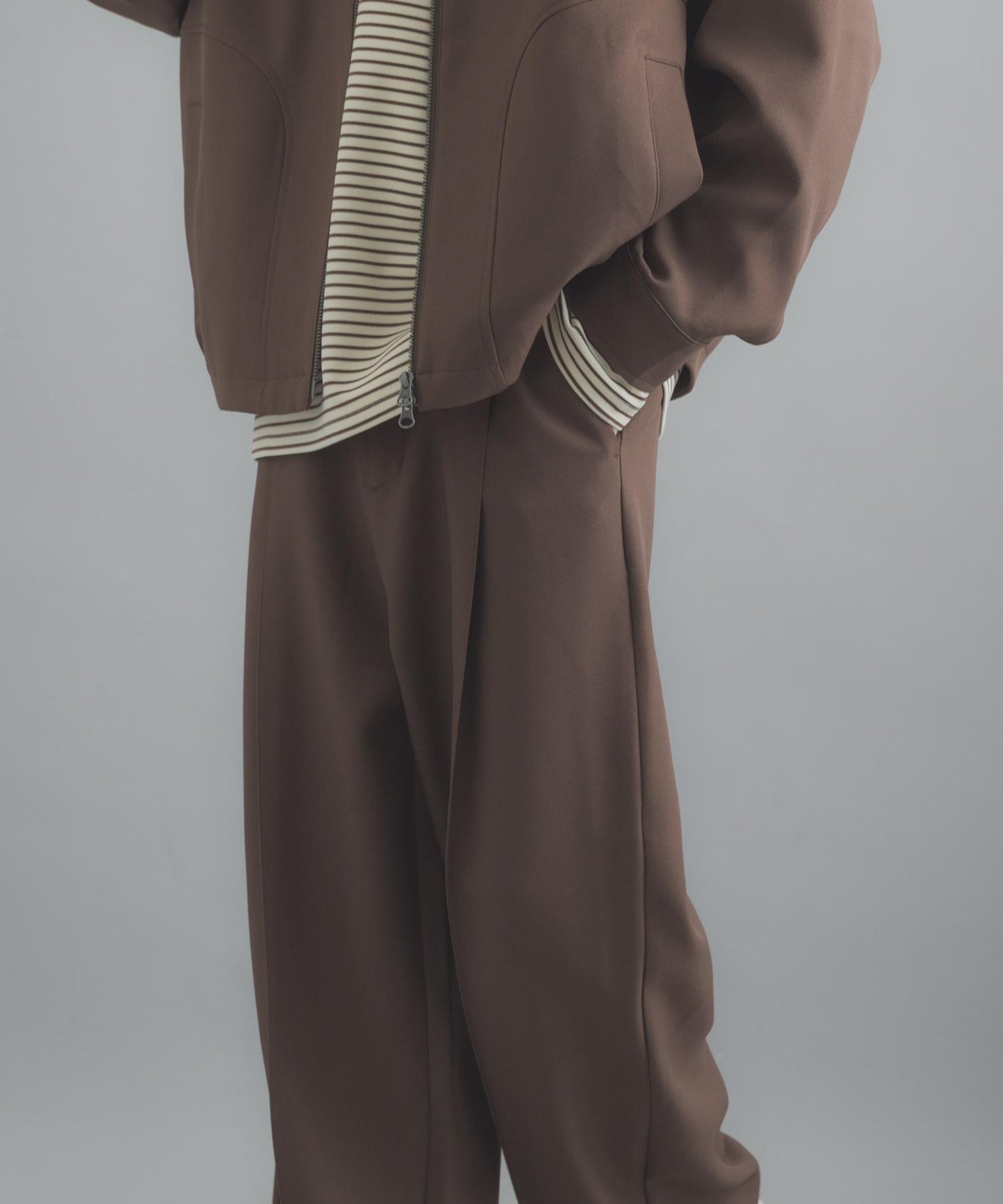 防潑水防花粉 褶襉闊腿 SKIN Proof 褲子