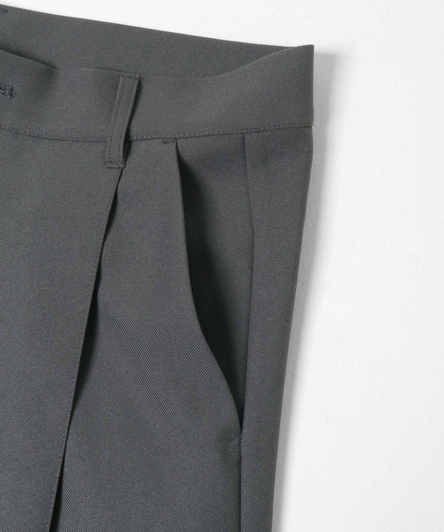 防潑水防花粉 褶襉闊腿 SKIN Proof 褲子