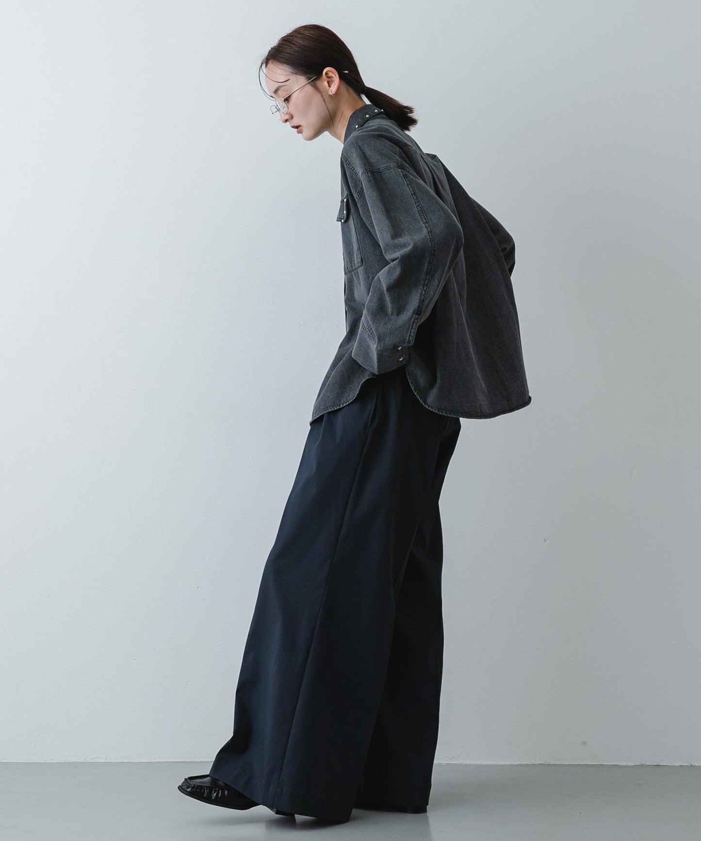 鉚釘設計 牛仔襯衫