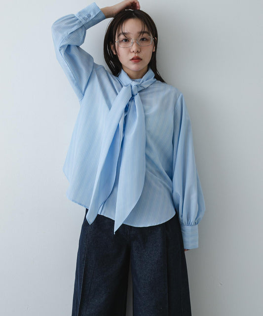 易打理 蝴蝶結繫帶 立領襯衫