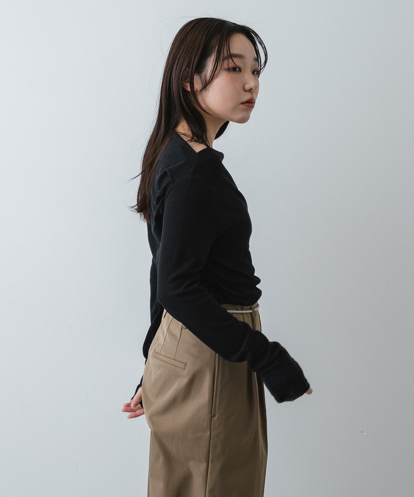 透紗褶襉羅紋上衣