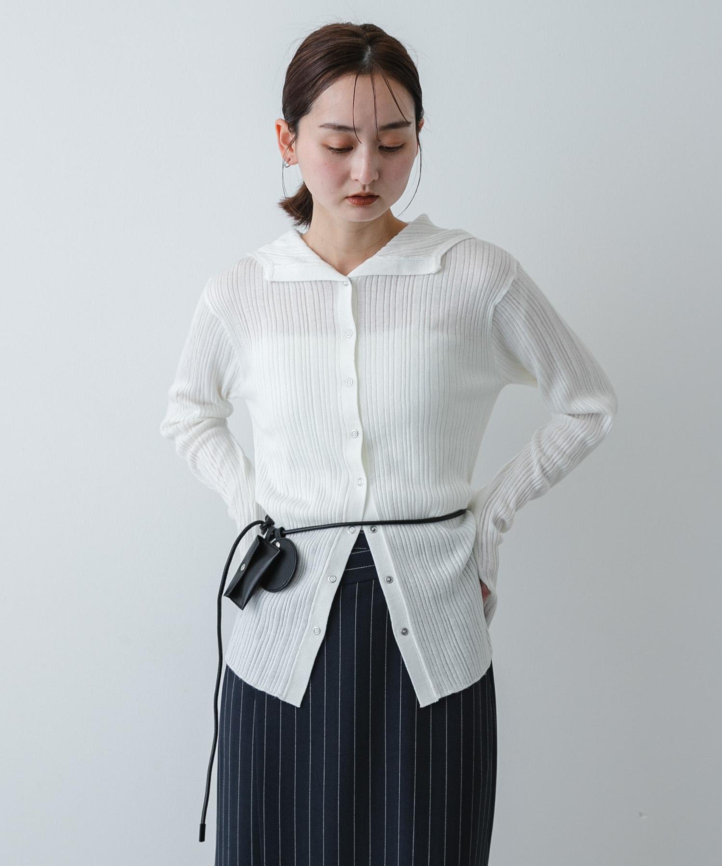 多段羅紋針織連帽衫