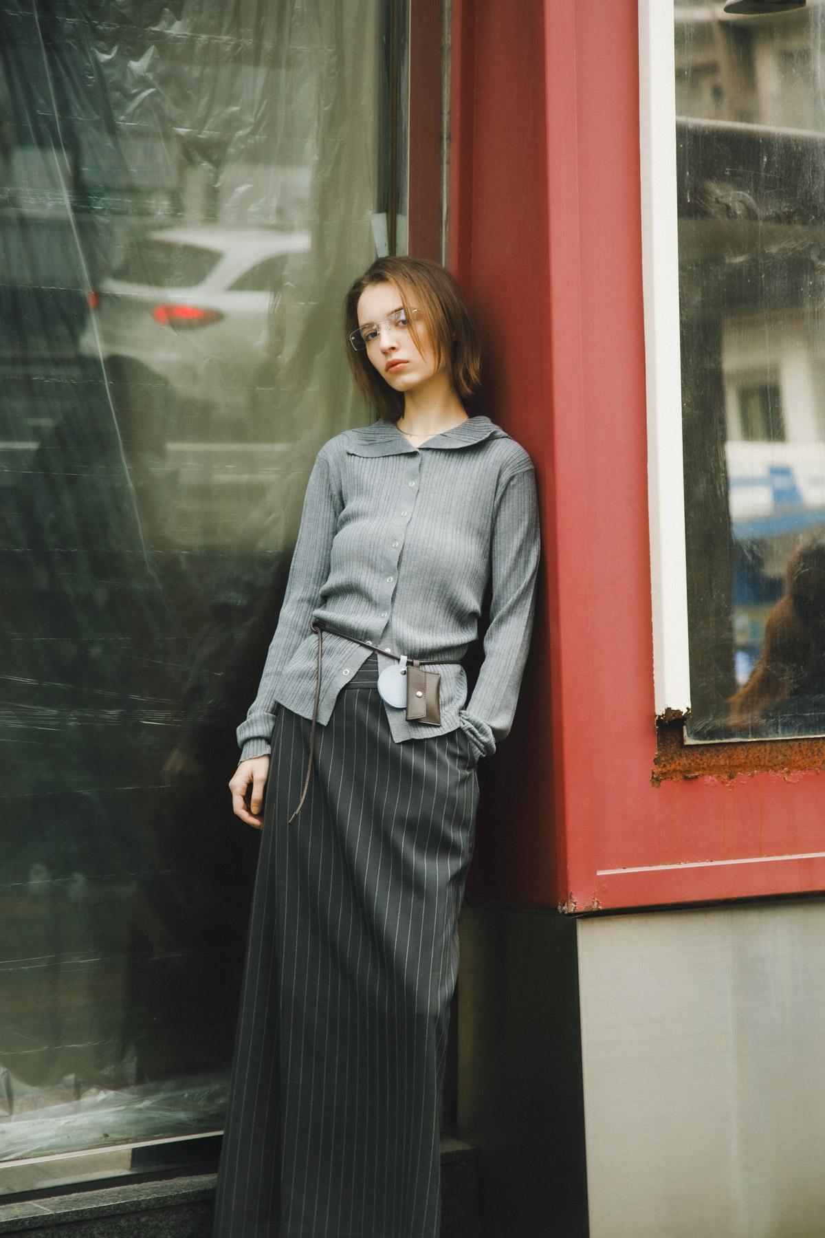 多段羅紋針織連帽衫