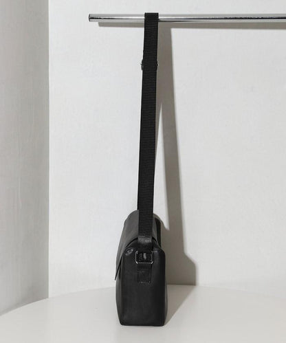 牛皮 防潑水 翻蓋設計 Leather Editor's Flap Shoulder Bag 單肩包