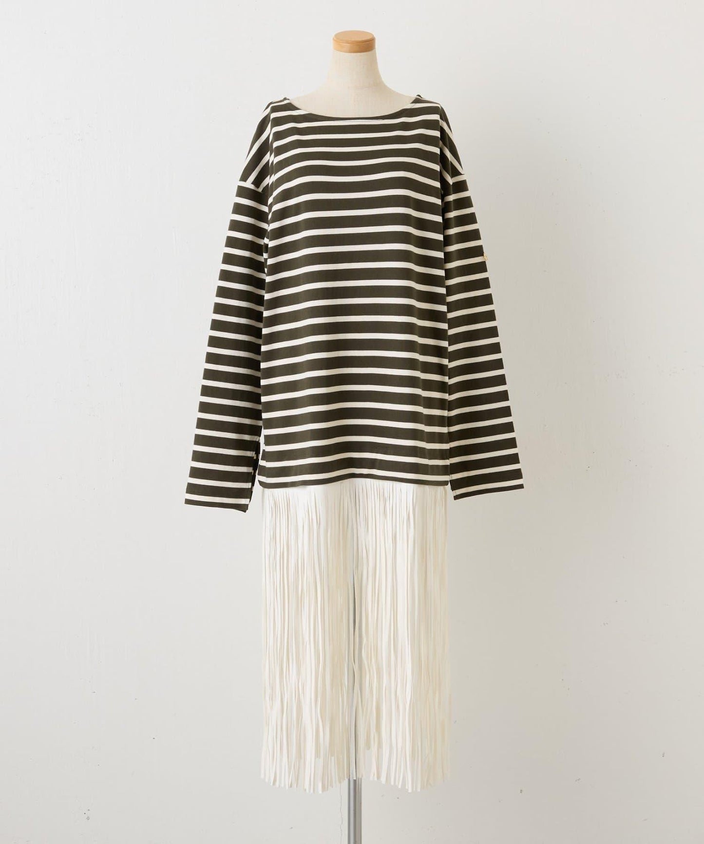 流蘇設計 巴斯克衫