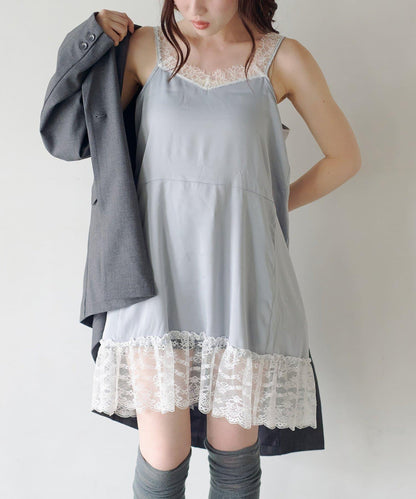 2026SS目錄 緞面蕾絲長版上衣