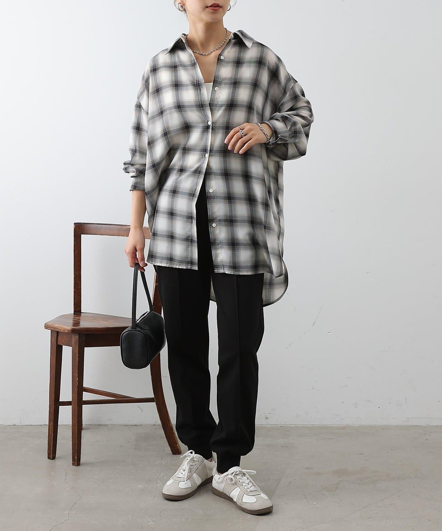 可成套搭配 4WAY彈力 束腳褲