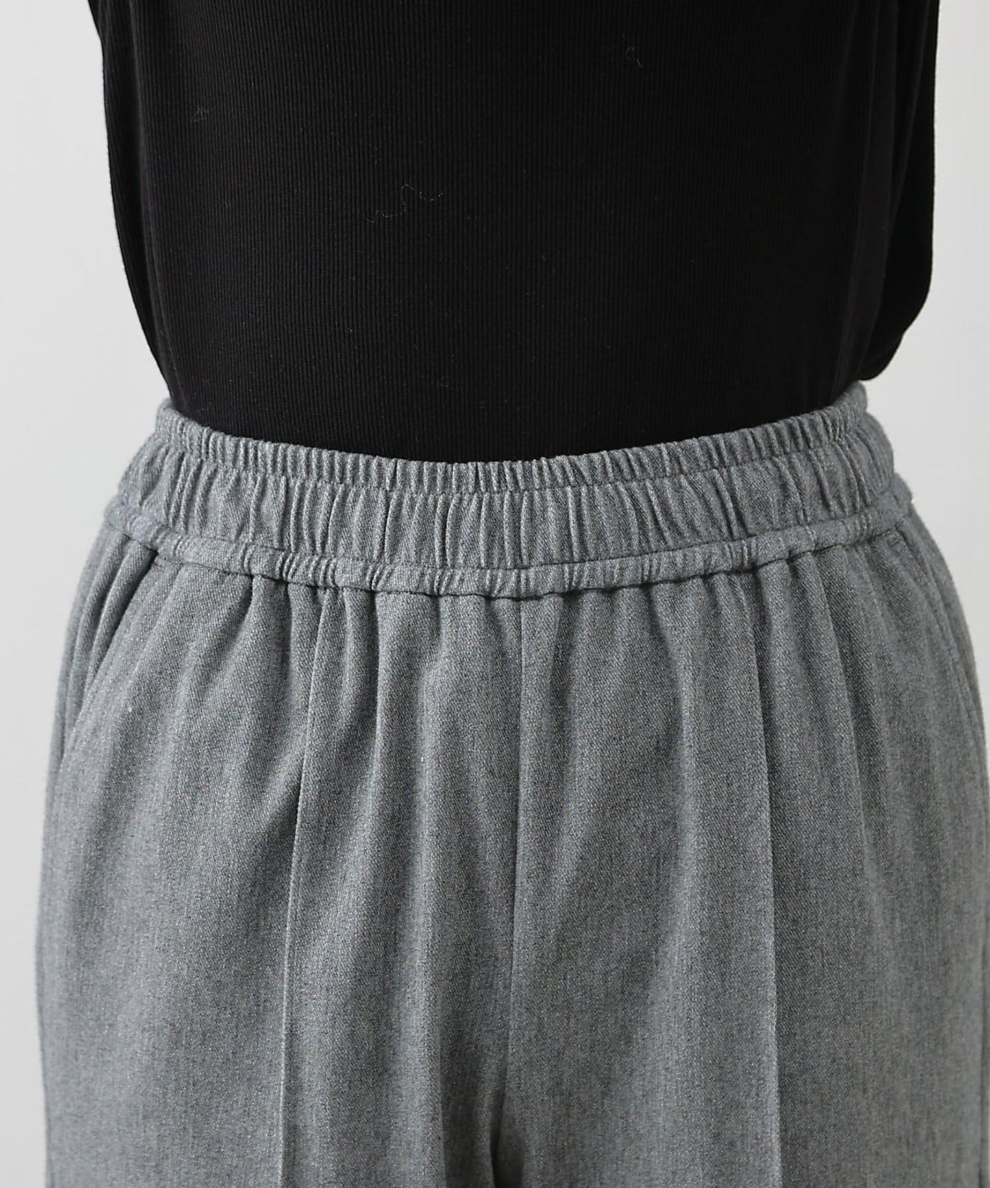 可成套搭配 4WAY彈力 束腳褲