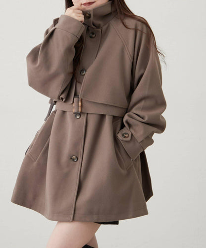 拼色設計中長款大衣