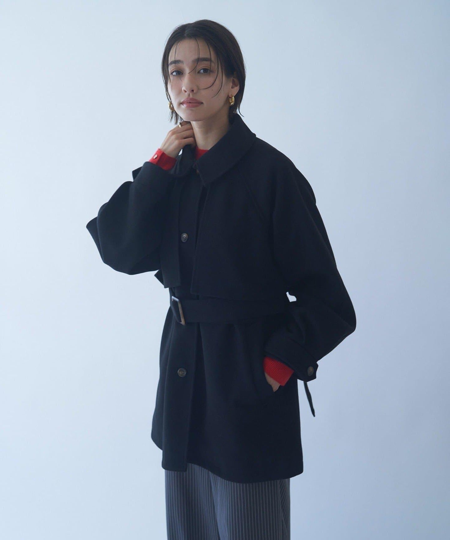 拼色設計中長款大衣