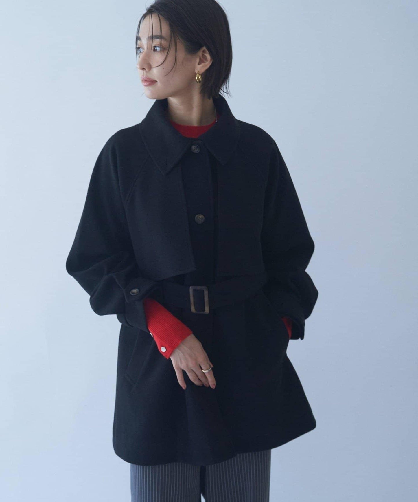 拼色設計中長款大衣