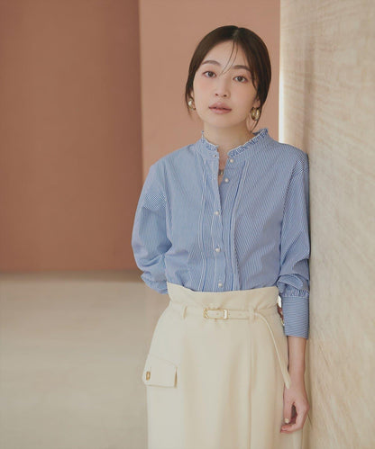 微高領荷葉邊襯衫