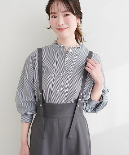 微高領荷葉邊襯衫