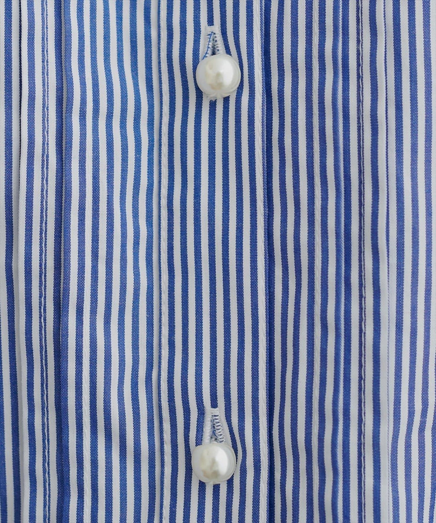 微高領荷葉邊襯衫