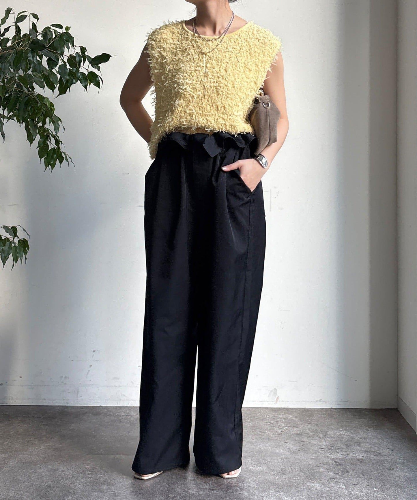 薄紗紗線針織背心（網絡限定）