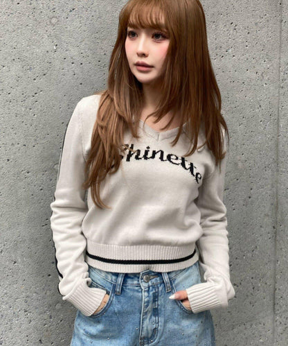 開領線條Logo針織 針織衫