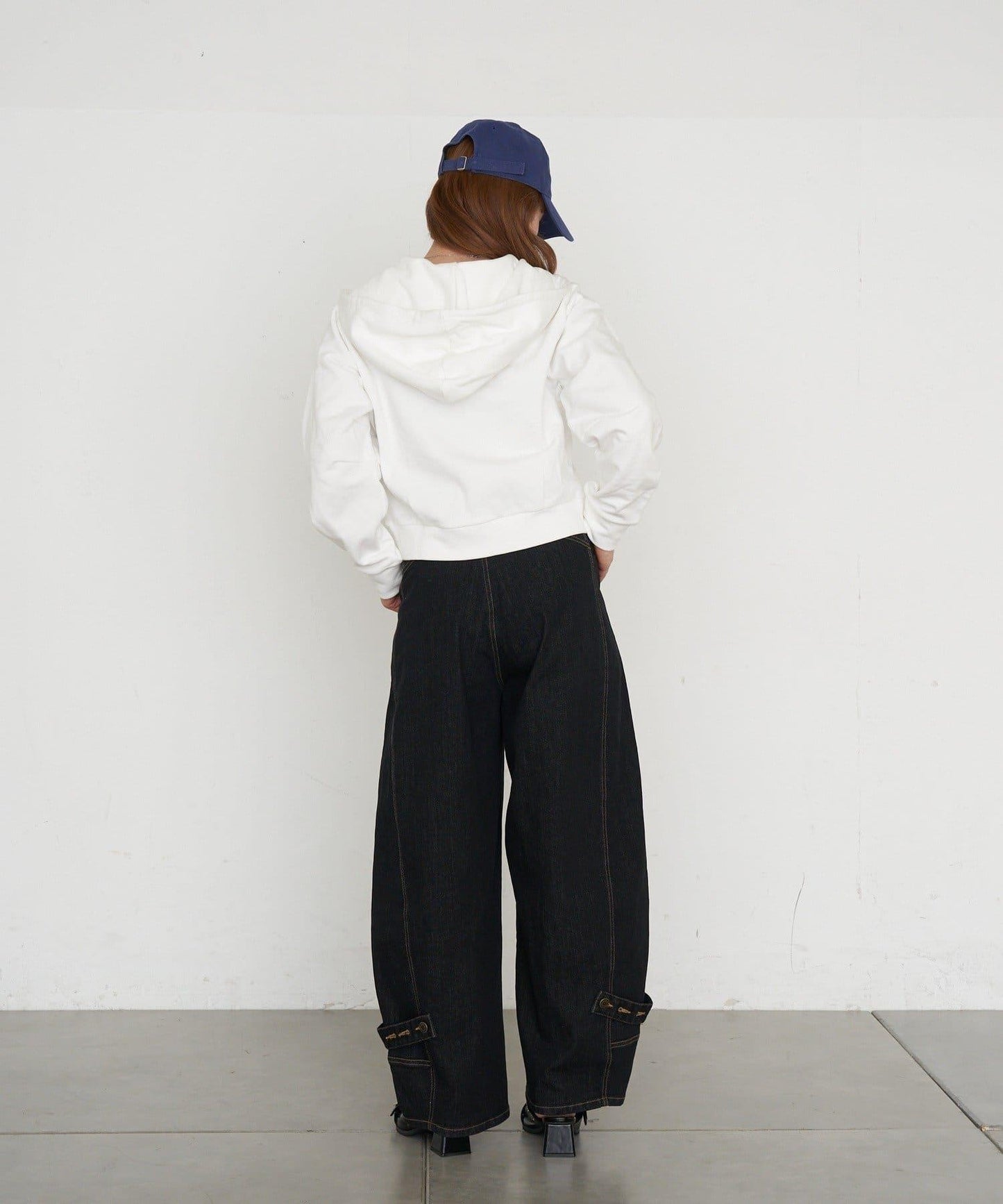 標誌拼接設計 連帽衛衣