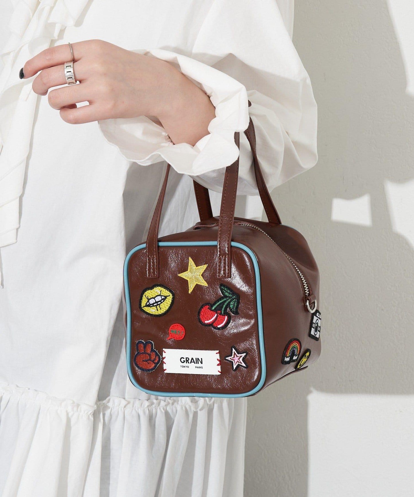 GRAIN/グレイン 2WAY 拼貼徽章方形單肩包