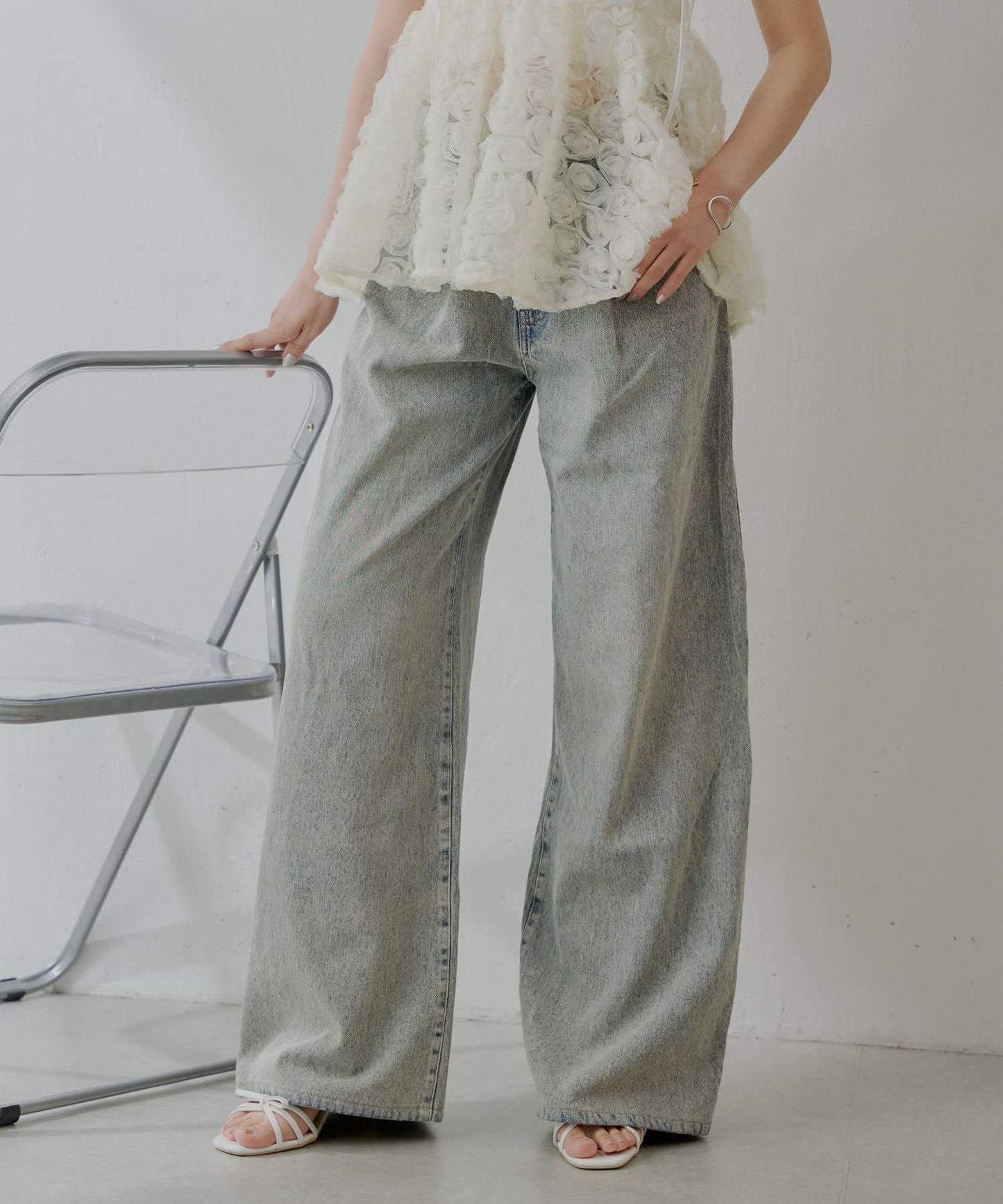 【Chico】 心形印花 盒型寬鬆 牛仔闊腿褲