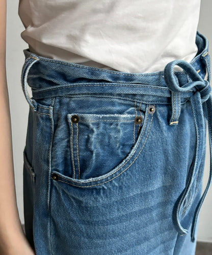 帶腰帶寬鬆牛仔褲