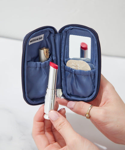 Charm Lip pouch 唇形掛飾化妝包