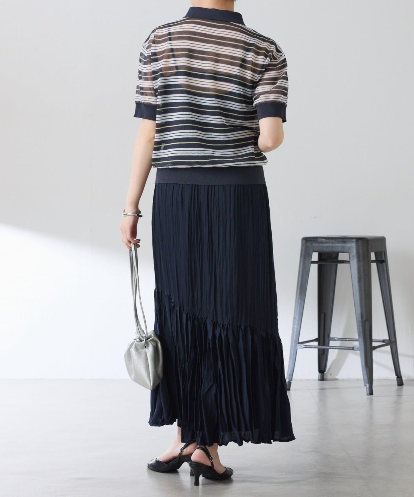 皺感斜向拼接半身裙