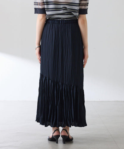 皺感斜向拼接半身裙